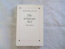 Couverture de Elle n'e´tait pas d'ici (Poésie Hors Collection) (French Edition)