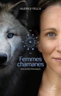 Couverture de Femmes chamanes Rencontres initiatiques