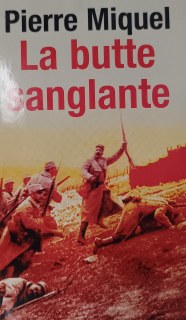 Couverture de La butte sanglante